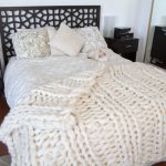 Couverture ou couvre-lit tricoté