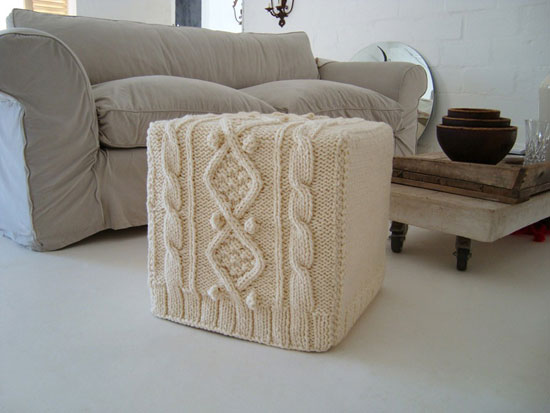 pouf tricoté avec cadre