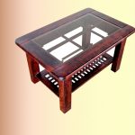 Table basse en bois avec verre