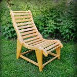 chaise de jardin en bois photo