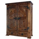 armoire en bois naturel de style rétro