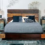 le lit est en bois moderne