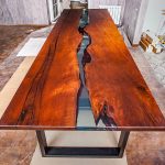 table en bois faite de bois