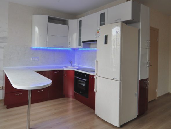 Set de cuisine avec éclairage LED