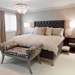 Chambre Art Nouveau avec lit à dossier souple