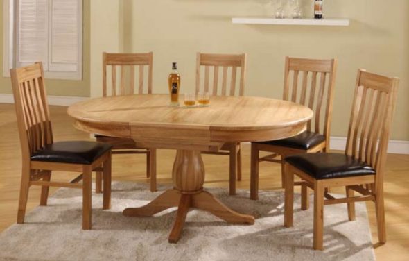 Table extensible ovale en bois