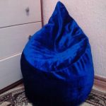 Belle et douce chaise bleue