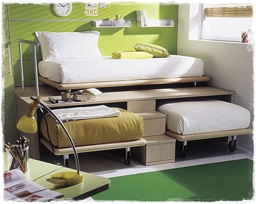 Placer trois lits dans un petit espace