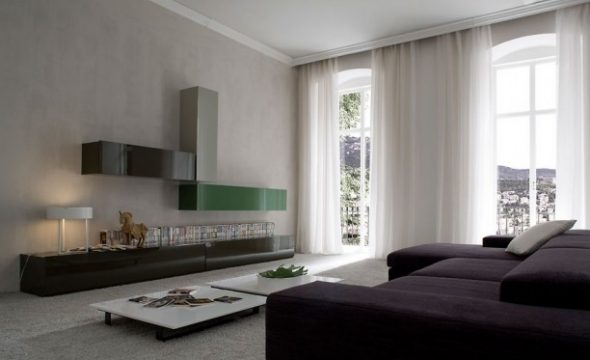 Pour le style minimalisme, de grandes salles sont utilisées.