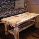Table en bois massif pour le jardinage