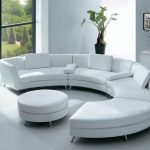 Sofa sectionnel blanc avec pieds