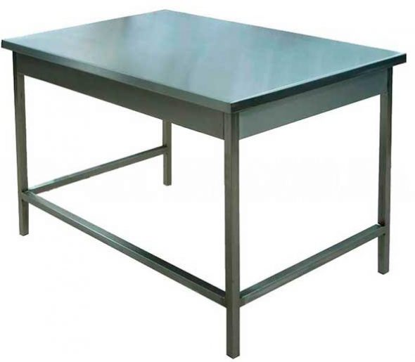 Table en métal