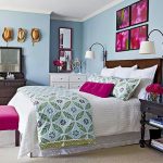 Meubles de couleurs différentes pour une chambre confortable