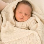 Couverture tricotée Air pour un nouveau-né