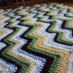 Les zigzags simples sont parfaits pour un tapis ou une carpette