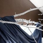 Idée inhabituelle pour les gouttières: longues branches sèches