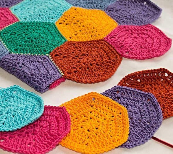 Hexagones tricotés