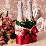 décoration de bouteilles de champagne pour la décoration photo de mariage