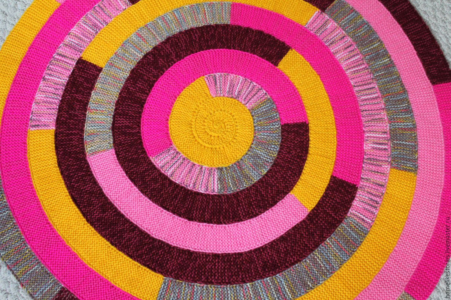 tapis rond en tricot