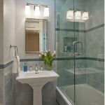rideau de verre pour idées de design de salle de bain